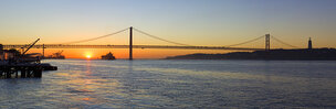 Ingo Friedrich (Airart) • Image gallery • Berlintapete • Lisbon-Bridge over the Tejo (No. 10508)