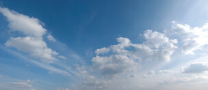 Wolken 3 • Himmel • Fototapeten • Berlintapete • Blauer Himmel (Nr. 5326)