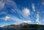 Norwegen - Fjorde • Berge • Fototapeten • Berlintapete • Himmel über norwegischem Fjord (Nr. 6394)