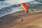 Paragliding • Luftbild • Fototapeten • Berlintapete • Gleitschirmflieger (Nr. 14801)