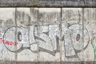 Beton • Texturen • Fototapeten • Berlintapete • Reste der Berliner Mauer (Nr. 15322)